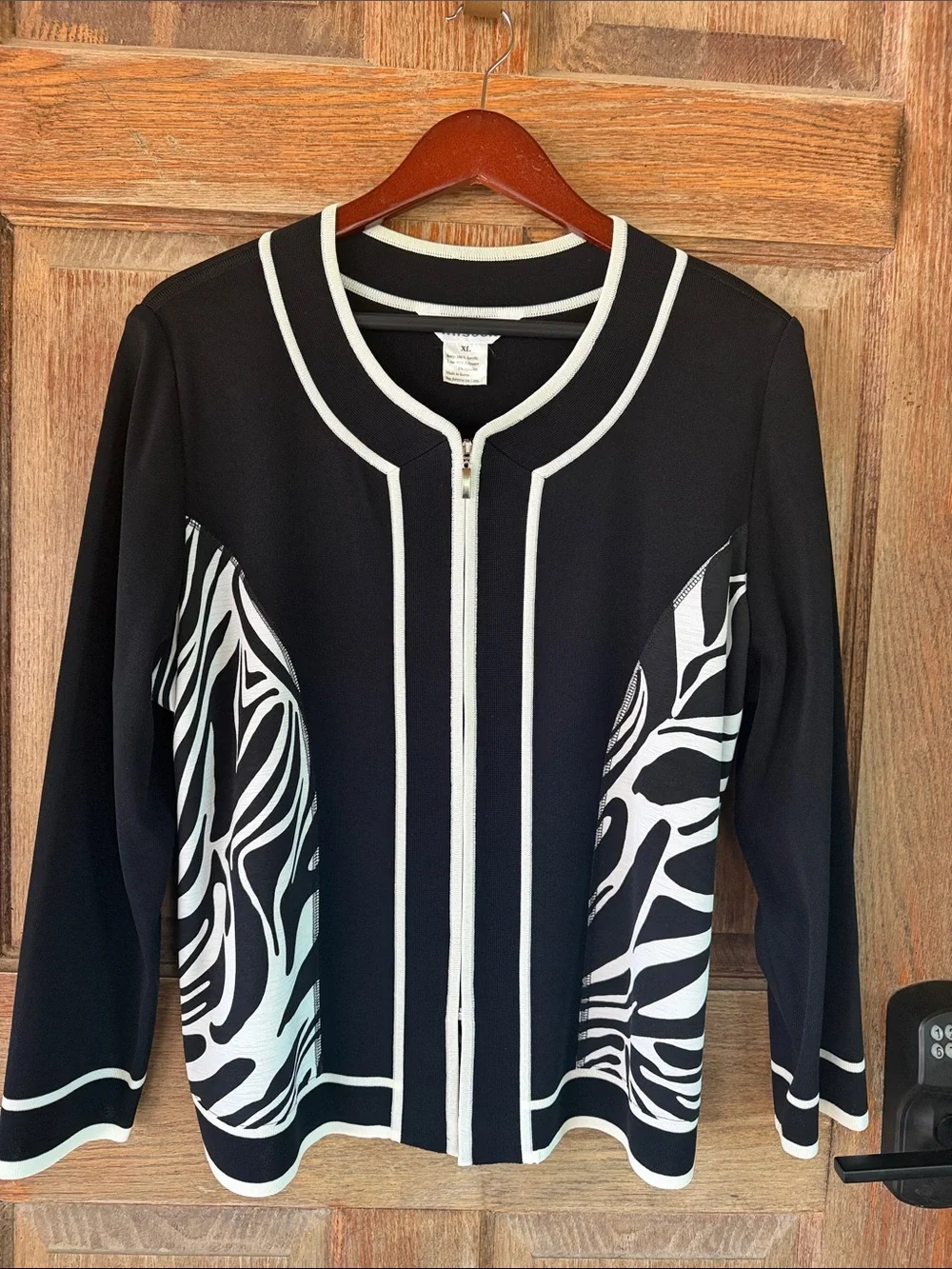 Misook Black and White Zebra-Panel Zip Front Sweater Jacket